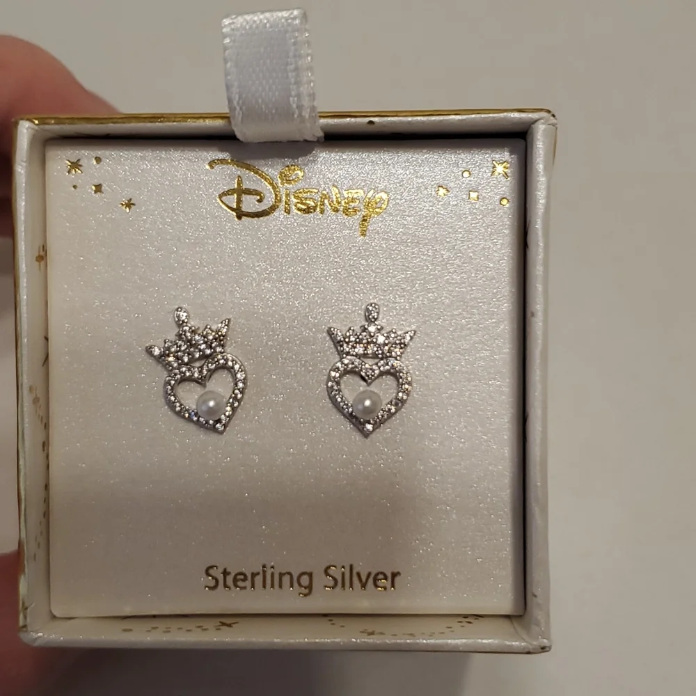 🆕️ Disney Sterling Silver Earrings